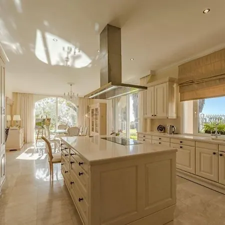 Villa Oceanview Villa With Heated Pool